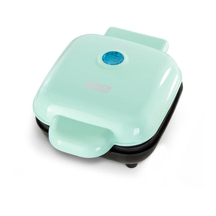 https://media.kohlsimg.com/is/image/kohls/4518280_Blue