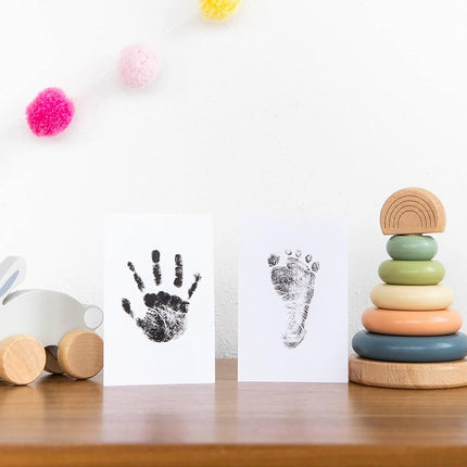 Kate & Milo Clean Touch Ink Pad, No Touch Ink Pad for Baby, Handprint and Footprint Makers, DIY Baby Keepsake, Newborn Babyprints Keepsake, Black Ink