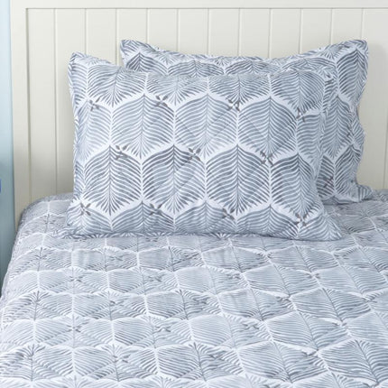 Concierge Collection 3-Piece Bamboo Cotton Quilt Set