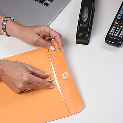 https://media.officedepot.com/images/f_auto,q_auto,e_sharpen,h_450/products/965657/965657_o04_qua37890_working/965657