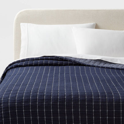 Full/Queen Yarn Dye Crinkle Grid Quilt Navy Blue/Ivory - Threshold: Weave, Machine Washable, OEKO-TEX Certified