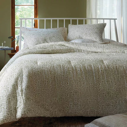 King Traditional Vine Printed Cotton Comforter & Sham Set Green - Threshold