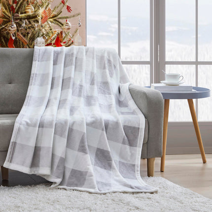Casaluna Oversized Chunky Knit Bed Throw 50x70in Dark Gray