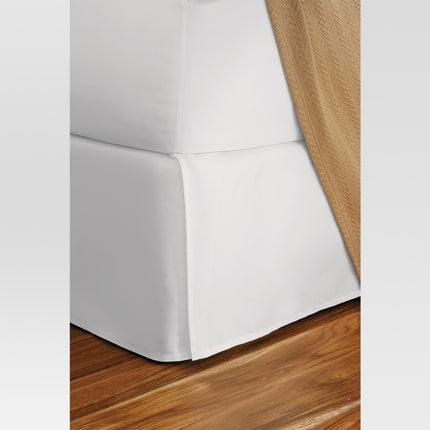 Threshold Pleated Cotton Bed Skirt Queen White Wrinkle-Resistant 215 Thread Count