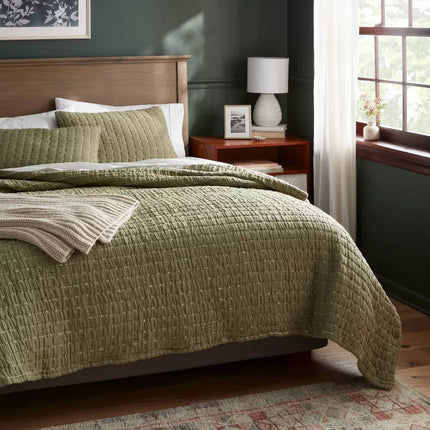 Full/Queen Yarn Dye Crinkle Grid Quilt Moss Green - Threshold: Weave, Machine Washable, OEKO-TEX Certified