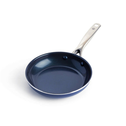 Blue Diamond 8" Nonstick Frying Pan Skillet, Diamond Infused PFAS & PTFE-Free Ceramic Pot, Dishwasher & Oven Safe, Stay Cool Handle, Durable Non Toxic Metal Utensil Safe, Egg & Omelet Pan, Blue Blue