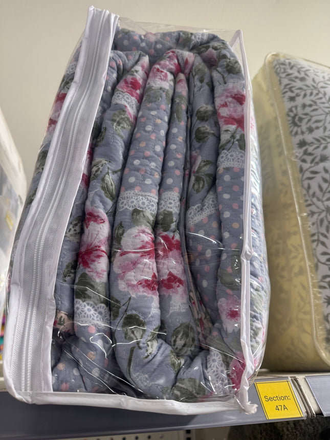 KING Set Embroidered Floral Heirloom Blanket- Emryn House