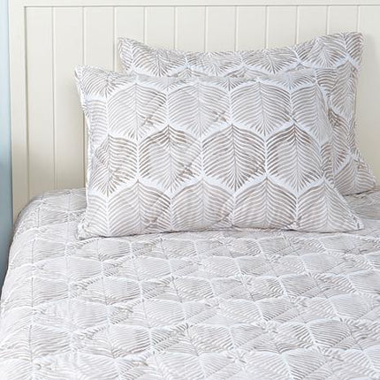 Concierge Collection 3-Piece Bamboo Cotton Quilt Set