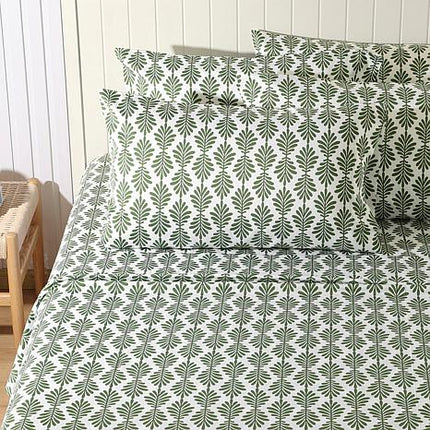 https://i03.hsncdn.com/is/image/HomeShoppingNetwork/prodfull/g-by-giuliana-home-450tc-cool-touch-6-piece-sheet-set-d-20250305130616247~890682_329.jpg