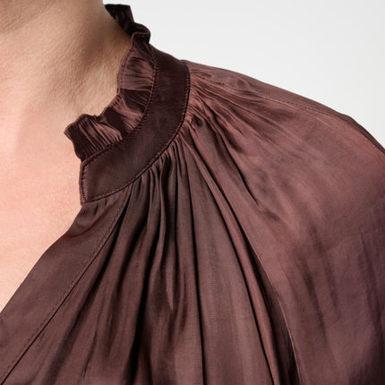 G by Giuliana Woven Ruffle Collar Button Front Printed Blouse