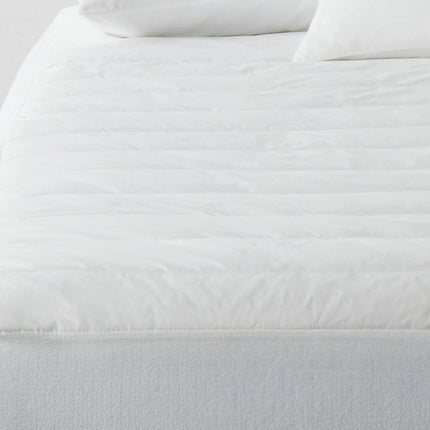 Threshold Twin Performance Mattress Pad White